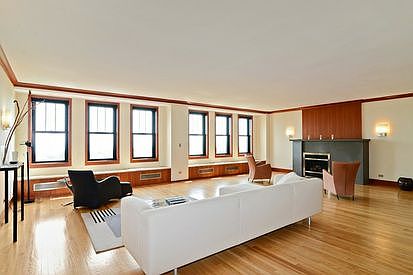 4th image of 3300 N Lake Shore Dr #9BC