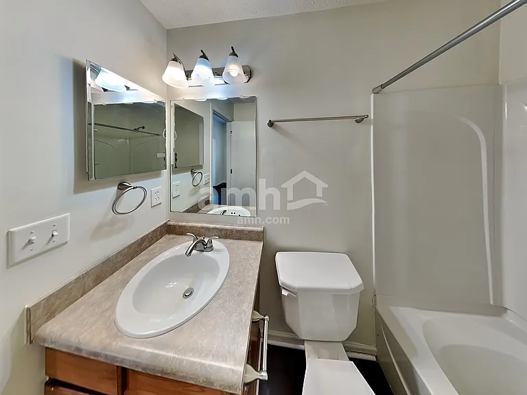752 Keltoncrest Dr — Photo 12