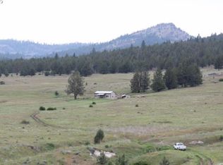 30600 Clarks Creek Rd, Mount Vernon, OR 97865