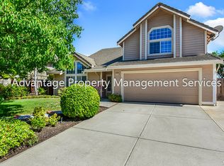 327 Summertree Dr, Livermore, CA 94551