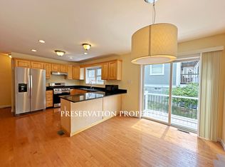 30 Salisbury Rd FLOOR 2, Newton, MA 02458