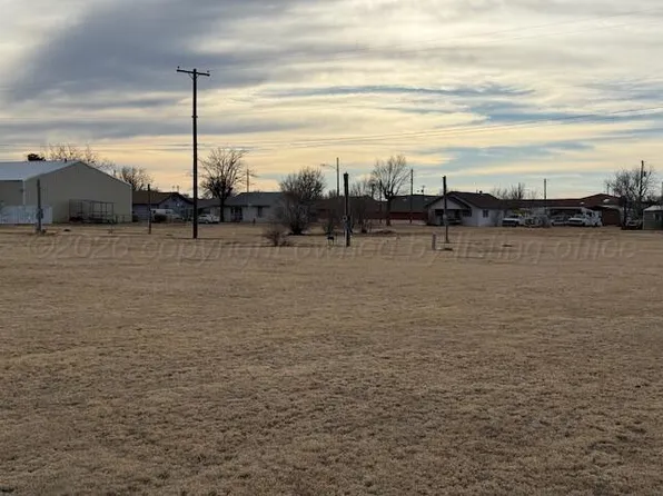 S Banks & S Faulkner St, Pampa, TX 79065