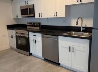 147 NW 59th St #206, Miami, FL 33127