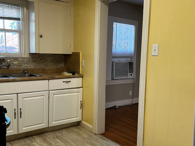 1403 Godwin St #1403 — Photo 11