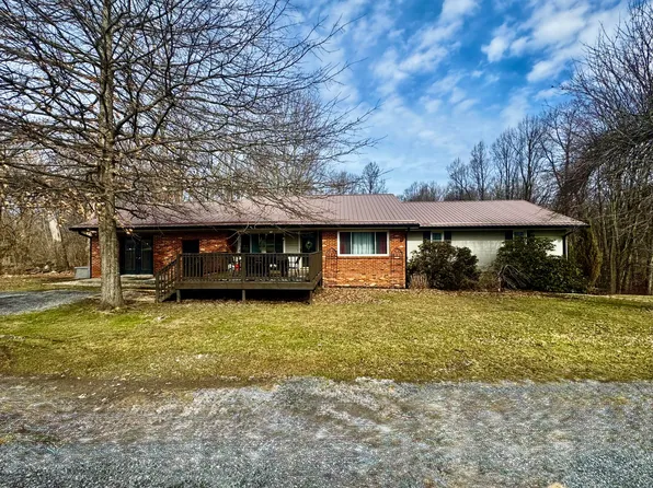 2946 Nettie Fenwick Rd, Fenwick, WV 26202