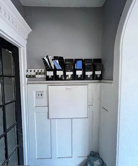 129 W Miner St #6 — Photo 5