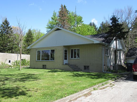3rd image of 8973 Gast Rd
