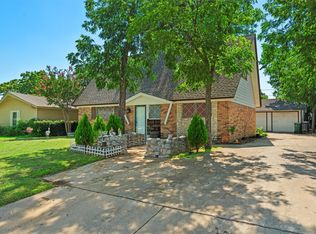 1404 Tatum Dr, Arlington, TX 76012