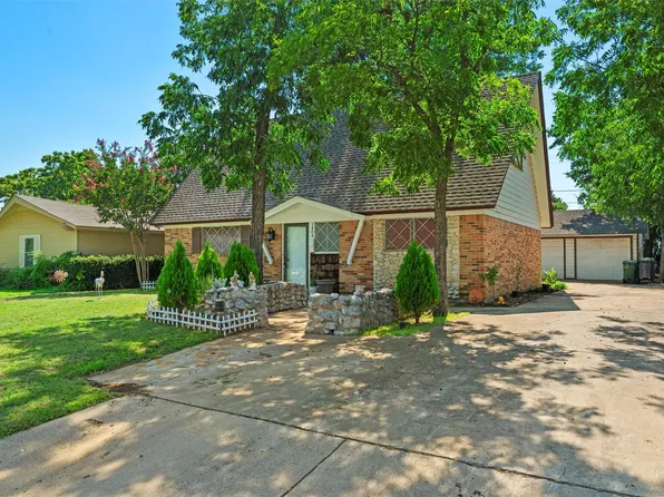 1404 Tatum Dr, Arlington, TX 76012