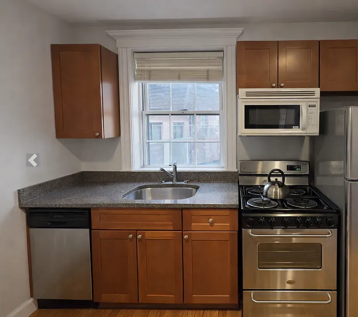 Studio, 9999 sqft, $2,800 — Photo 2