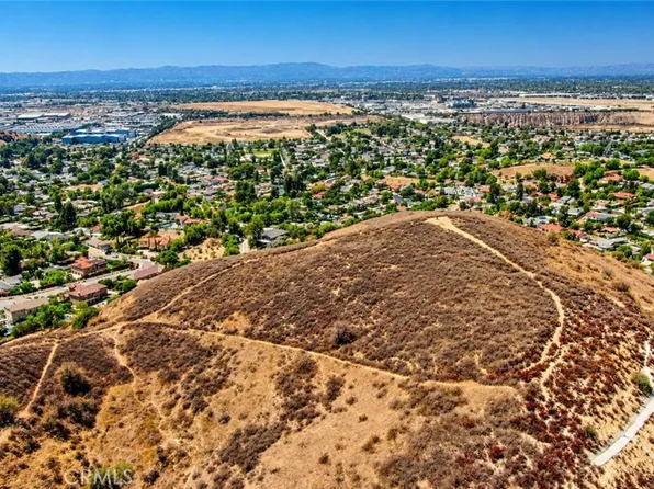 10600 Helen Ave, Sunland, CA 91040