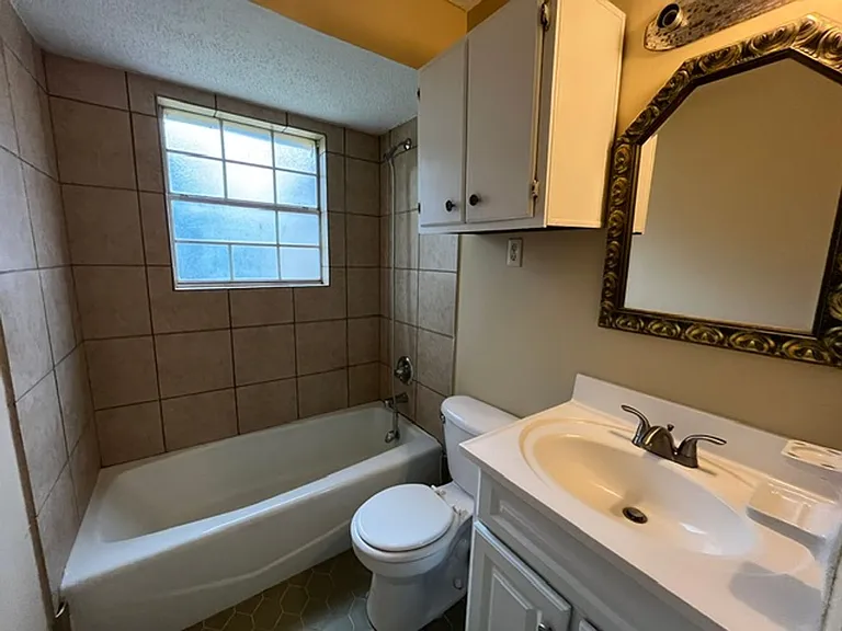 5751 Chapel Hill Dr — Photo 11