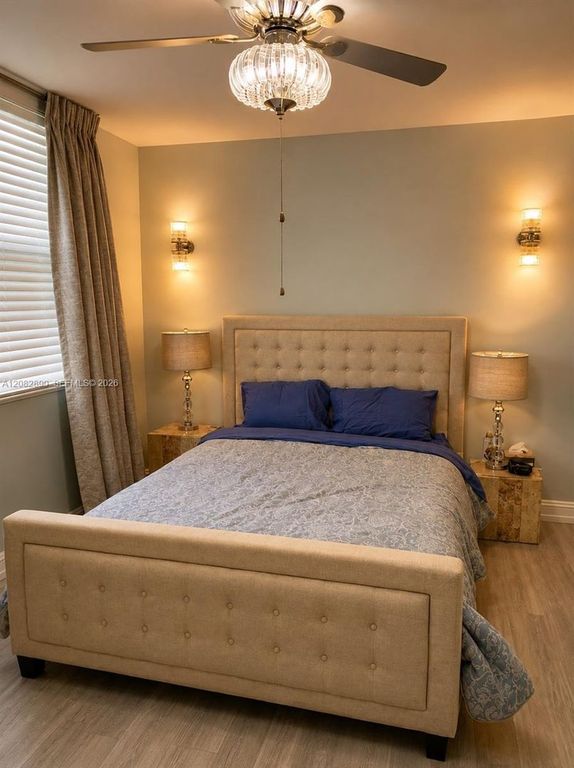 555 Oaks Ln APT 107, photo 9