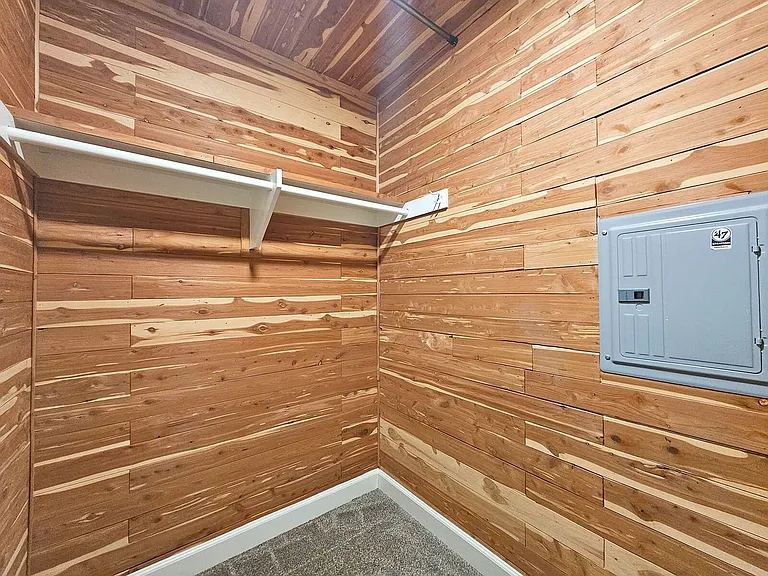5946 Lauretta St — Photo 25