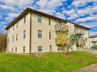 1301 N Hershey Rd APT 11, Bloomington, IL 61704