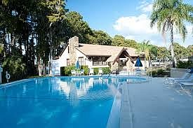 lodge on Lake Tarpon
