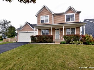 423 Mooresfield St, Elgin, IL 60124