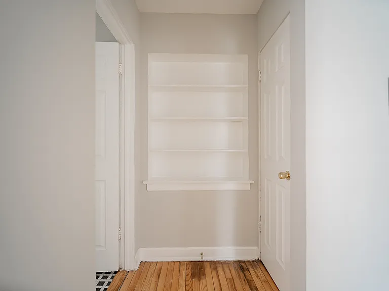 Shelf Space 7347-G