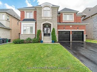 57 Beacon Hill Dr, Brampton, ON L6X1H7