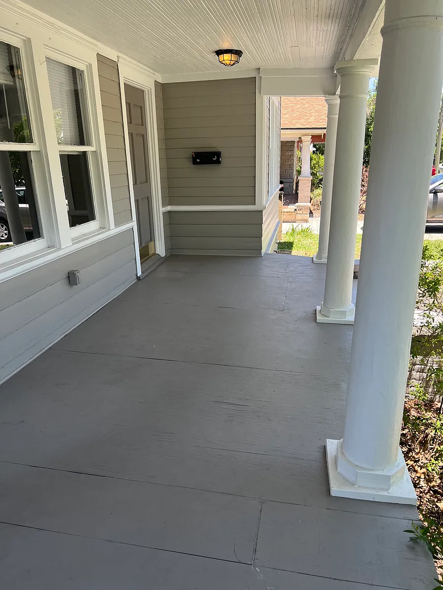 Front Porch - 3665 Riverside Ave