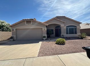 19231 N Coyote Lakes Pkwy, Surprise, AZ 85378