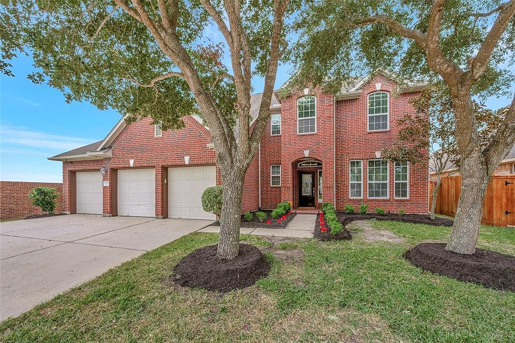 2209 Barton Falls Ct