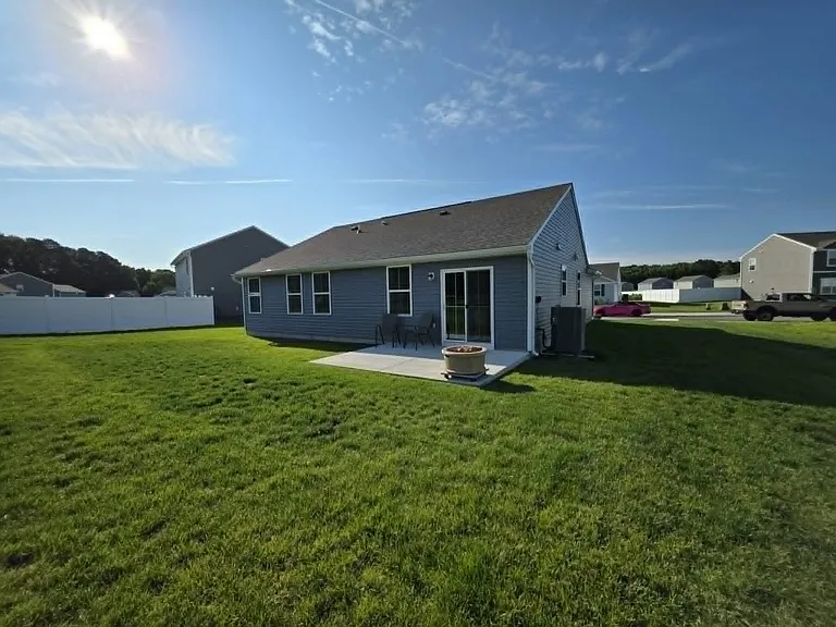 38493 Barberry St — Photo 34