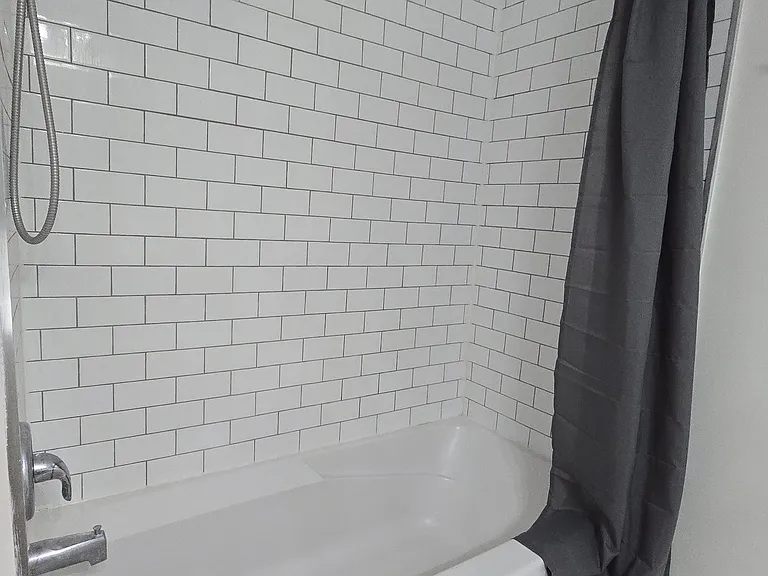 23 Rutherford Dr #B — Photo 10