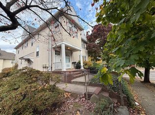 141 Centre St, Mount Vernon, NY 10552