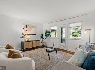 231 Sumac St, Philadelphia, PA 19128