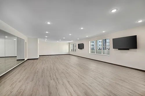 Vista Riverwest Photo 1