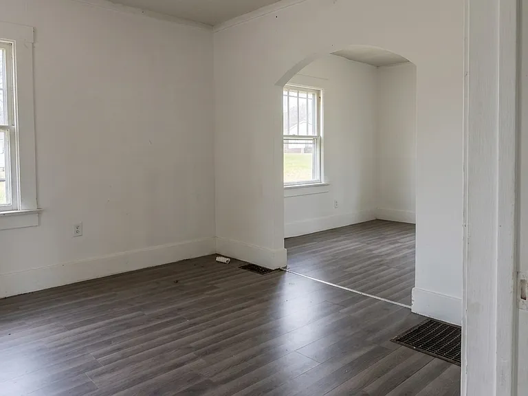 830 E Rogers Ave — Photo 3