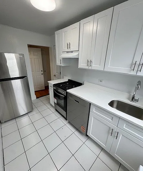 29 Washington Ave #3 — Photo 2