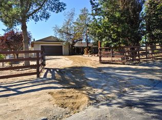 375 Hitch Dr, Hollister, CA 95023