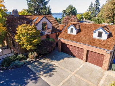 7011 E Side Drive NE, Tacoma, WA, 98422