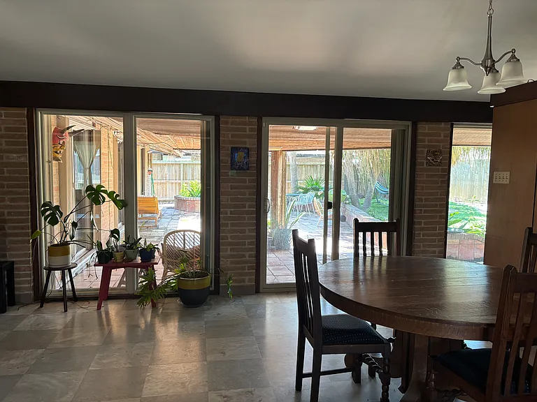 Main living/dining area