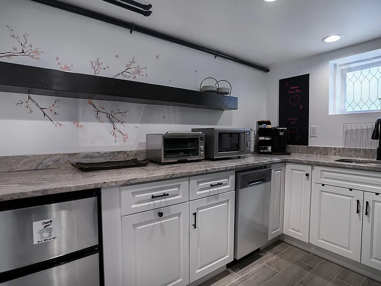 Lower level kitchenette