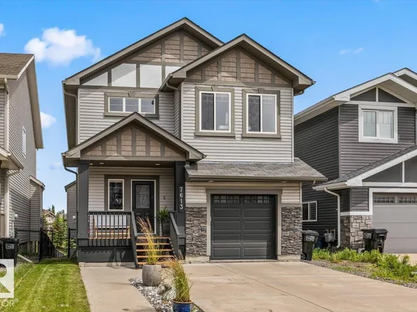 7613 Schmid Cres NW, Edmonton, AB T6R 0K4