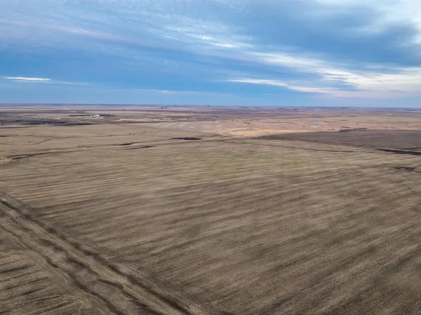 102 Street NE, Wales, ND 58281