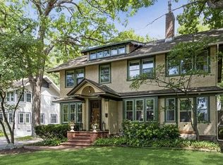 4913 Grand Ave, Des Moines, IA 50312