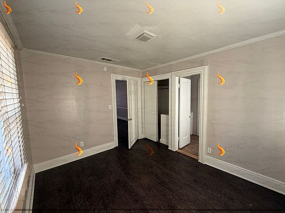 5th image of 833 S Kentucky St