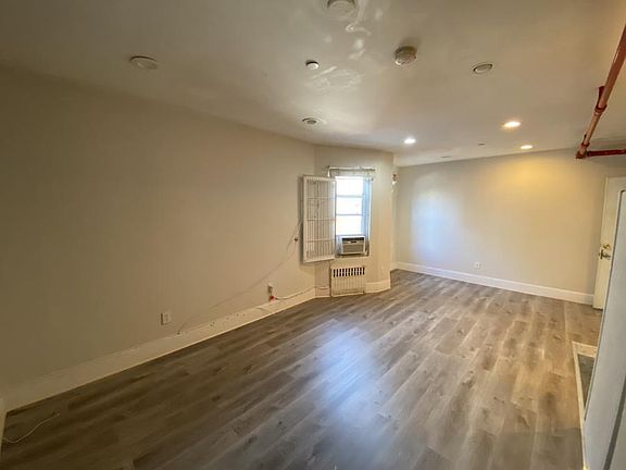 4th image of 3250 104th St