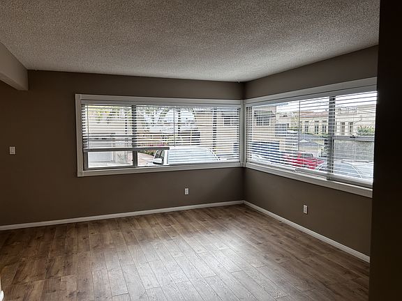 3rd image of 653 7th St #653