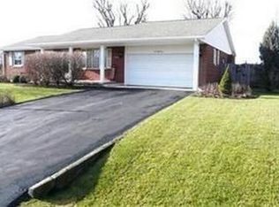 1059 Shirley Dr, Xenia, OH 45385