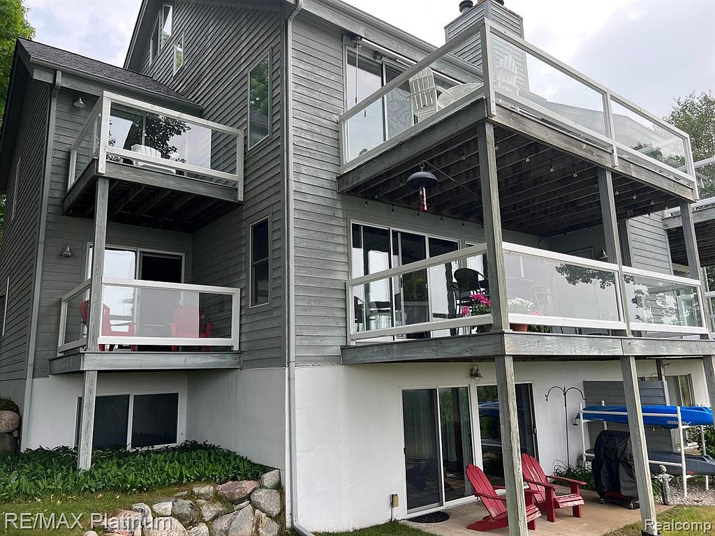 102 Hawkridge Dr, Boyne City, MI 49712 Zillow