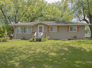 613 Hollywood, Hebron, IN