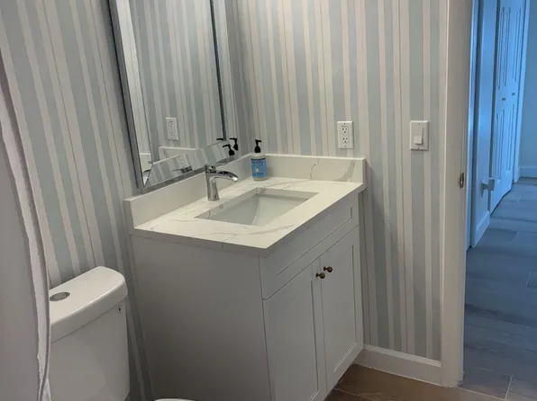 280 4th St S #280, Naples, FL 34102