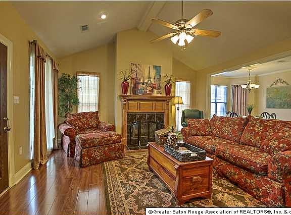 3rd image of 39401 Lakepoint Dr