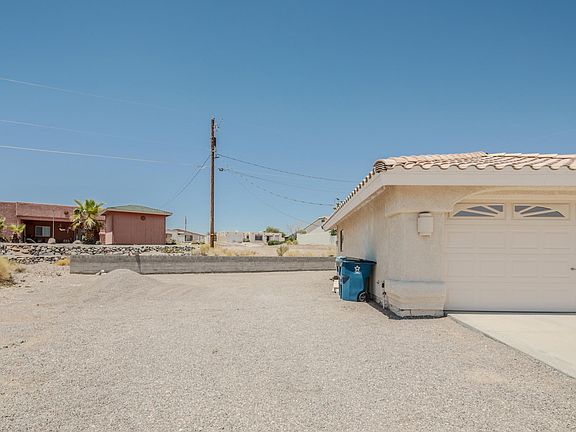 3rd image of 3031 Chemehuevi Ct
