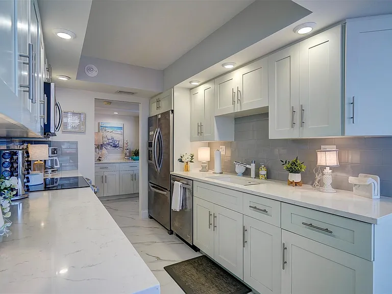 5480 N Ocean Dr #B2A — Photo 8